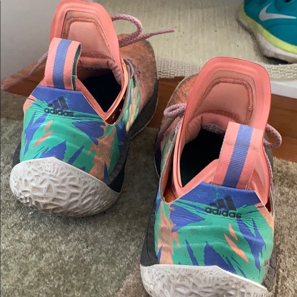 Harden shoes - Picture 1 of 1